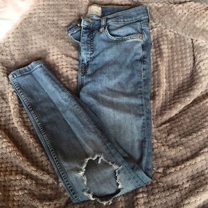 Free People Busted Knee Skinny Jeans